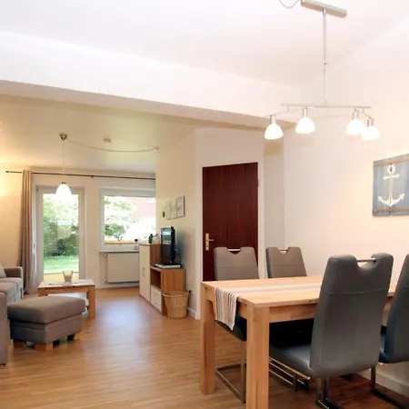 아파트 Flurstra_e 10_ Whg_ 1 비크아프포르